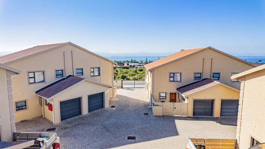 3 Bedroom Property for Sale in Mossel Bay Ext 15 Western Cape